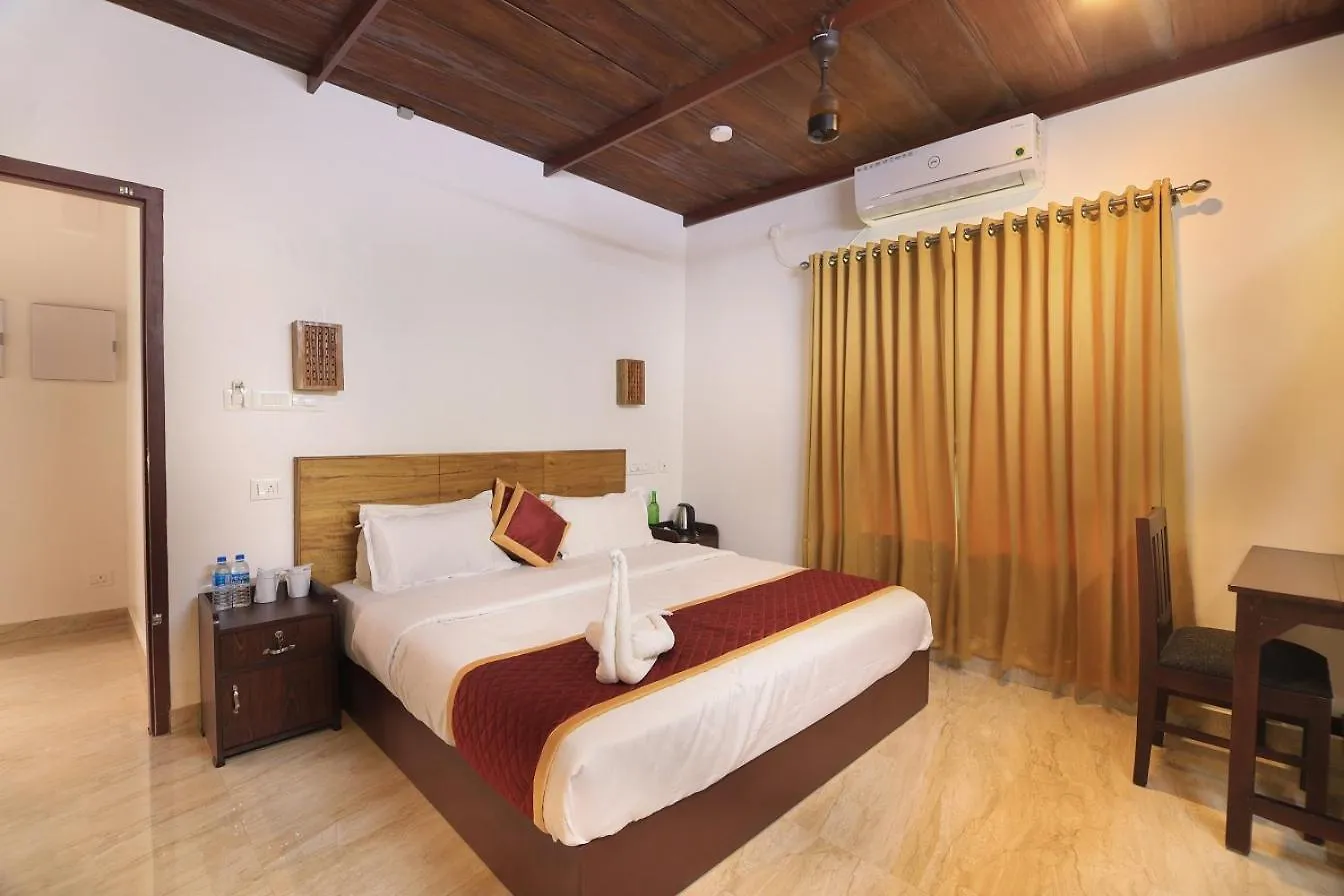 Vajra Ayurveda And Yoga Retreat Aparthotel Kochi 0*,  India