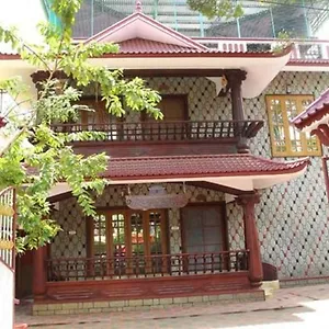 Kuppath Bed & Breakfast