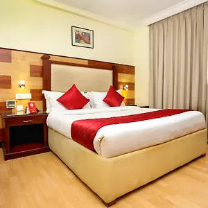 Hotel Oyo 10719 Mermaid, Kochi