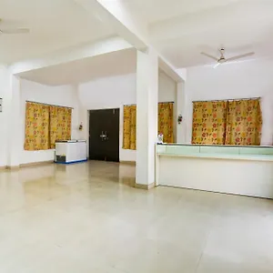 https://oyo-hotel-goverdhan-villa.udaipurhotels.org